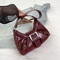 Sac fourre-tout hobo décontracté en cuir PU pour femme, style bohème estival, léger, durable et imperméable, idéal pour les voyages