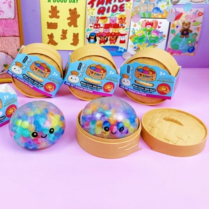 Giocattolo Antistress Arcobaleno Bestseller, Trendy <span class=keywords><strong>e</strong></span> Colorato, con Perle Giganti <span class=keywords><strong>e</strong></span> Design Realistico di Panino al Vapore, Creativo in Gomma - Product Image 4