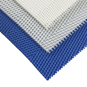 Bande filtrante en polyester pour la déshydratation des <span class=keywords><strong>boues</strong></span>, la pression des papiers et l'extraction du jus en papeterie - Product Image 1