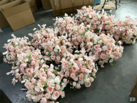 Boule de fleurs artificielle personnalisée en soie pour centre de table de mariage, arrangement floral pour table de banquet, vente en gros