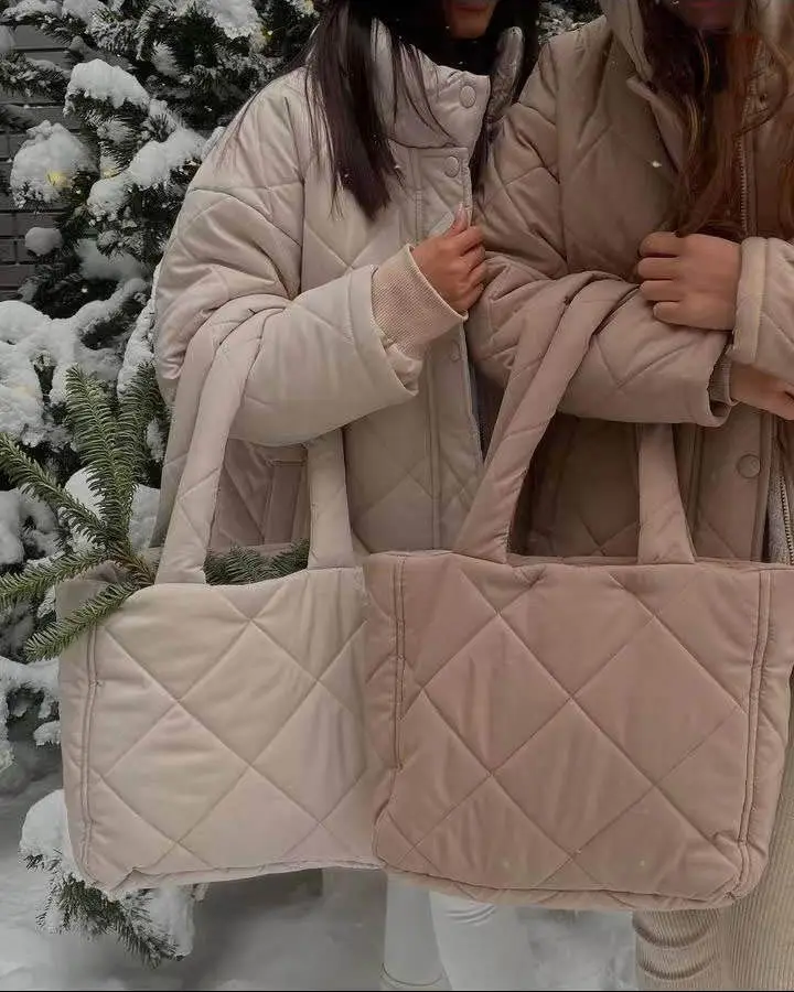 wholesale ladies fashion large puffer bag winter puffy quilted tote bag custom logo high quality puffer bag women's beach tote