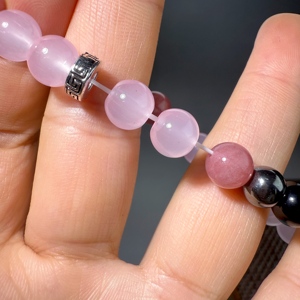 Gelang 8mm wanita terlaris mode baru kristal merah muda lintas batas dan <span class=keywords><strong>Garnet</strong></span> dengan enam permata alami lainnya sebagai hadiah