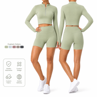 Ensemble de yoga 2 pièces pour femme : haut court à manches longues avec demi-zip et short cycliste taille haute – Idéal pour la gym et la course à pied