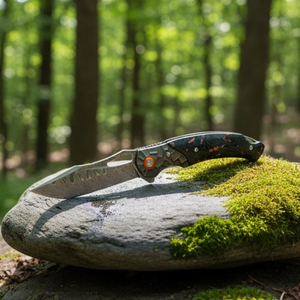 Coltello Pieghevole da Tasca di Alta Qualità 7cr17MOV con Manico in Legno per Sopravvivenza e Uso Quotidiano all'Aperto - Product Image 4