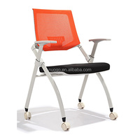 Chaise d'entraînement en plastique NUOGO de haute qualité avec dossier en maille, empilable, pliable, avec roulettes, design moderne, certifiée BIFMA, pour l'école de 1 à 3 ans