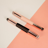 Benutzerdefiniertes Logo 2-in-1 Silikon-Lippenpinsel Lippenstift Doppelendiger Concealer Lipgloss-Applikator