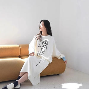 Abito Casual di fascia alta in maglia da donna in autunno e in inverno, disegno semplice, maglione largo e gonna Set in due pezzi - Product Image 3