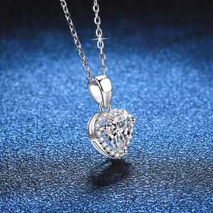 Siap Kirim Liontin Berlian Moissanite Bentuk Hati 1 Karat Warna D Perak Sterling S925 untuk Wanita - Product Image 5