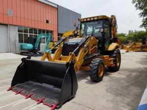 Chargeuse-pelleteuse d'occasion CAT 420F/420F2/420E/416E/416F/432F/430F 4x4 avec pompe hydraulique, moteur et roulement MOOG - Modèle 2020 - Product Image 5