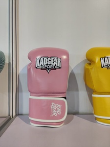 Gants de boxe en <span class=keywords><strong>cuir</strong></span> véritable, vente en gros d'usine - Product Image 4