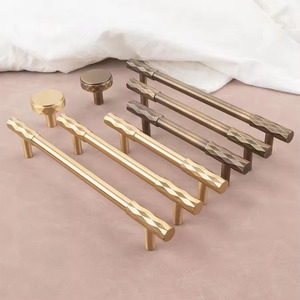 유럽 스타일 현대 미니멀리스트 주방 캐비닛 긴 손잡이 서랍 손잡이 빛 럭셔리 다이아몬드 모양의 양각 침실 드레서 - Product Image 6