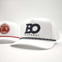 Casquette de golf sportive innovante à 5 panneaux en Oxford imperméable, logo personnalisé, faible MOQ, OEM, perforations laser, pour activités de plein air