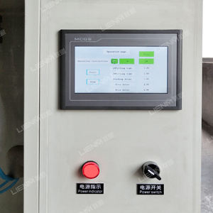 LIENM Máquina <span class=keywords><strong>de</strong></span> llenado <span class=keywords><strong>de</strong></span> líquidos corrosivos químicos anticorrosión <span class=keywords><strong>de</strong></span> cuatro cabezales Máquina <span class=keywords><strong>de</strong></span> llenado <span class=keywords><strong>de</strong></span> líquidos corrosivos <span class=keywords><strong>de</strong></span> botellas <span class=keywords><strong>de</strong></span> plástico - Product Image 5