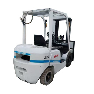 Chariot élévateur TCM de 2.5 tonnes: conçu pour relever les défis industriels les plus difficiles Hauteur de levage 3m-6 mètres Chariot élévateur diesel TCM - Product Image 1