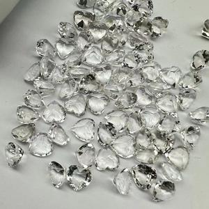 Cabujones de cuarzo blanco natural al por mayor, piedras facetadas sueltas en forma de corazón transparentes con culet pulido para incrustaciones de joyería - Product Image 2