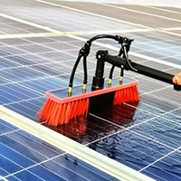 Kit de nettoyage de panneaux solaires avec perche télescopique de 9 m (30 pieds) alimentée en eau, brosse de pulvérisation à 4 trous, professionnel pour fenêtres