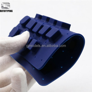 Clavier électronique personnalisé en caoutchouc de silicone, fabrication à faible volume, prototype moulé sous vide - Product Image 4