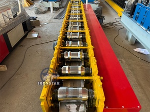 Machine de formage à rouleaux pour porte à volets plats, facile à utiliser, conception Nicaragua, ligne de production de volets de garage pour la construction de maisons - Product Image 5