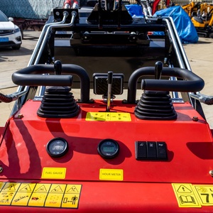 HIGHTOP HT320T Skid Steer Loader Inovatif Dilengkapi dengan 10Kw untuk Tugas Serbaguna dan Manfaat Ringan 830Kg - Product Image 6