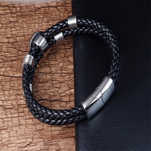 Bracelets en cuir tressé multicouche personnalisés pour hommes, avec boussole en acier inoxydable – Vente en gros - Product Image 6