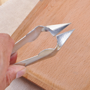 Ensemble d'outils pour enlever les yeux d'ananas en acier inoxydable, 2 pièces, éplucheur multifonction pour fruits et légumes, gadget de cuisine - Product Image 3