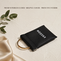 Pochette de rangement pour bijoux en cuir PU noir de luxe avec logo, sac magnétique personnalisé de haute qualité pour bracelets, bagues et colliers en cuir PU