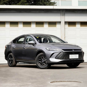 2026 BYD Qin PLUS DM-i Auto PHEV Sedán Híbrido Enchufable de Gran Demanda Vehículo de Ahorro de Combustible Marca China Depósito - Product Image 3
