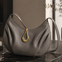 Sac Hobo pour femmes, sac à bandoulière sous le bras, sac à main vintage en forme de croissant, sac souple, sac à la mode pour femmes pour un usage quotidien et les voyages