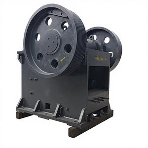 Trituradora de Mandíbulas Móvil Impulsada por Motor, Trituradora de Piedra para Canteras en Venta - Product Image 1