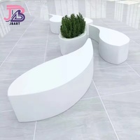 Résistant aux intempéries conception personnalisée GRP FRP jardinière au design moderne pot de plantes en gros siège d'extérieur pour usage commercial