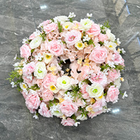 Décoration de mariage artisanale, couronne de gypsophile, fleurs de bord de route, scène, scène en T, fenêtre, salle d'exposition, table, remise de diplôme, nouvel an