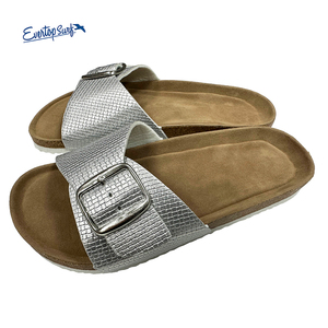 Pantoufles décontractées de style original en gros, pantoufles tendance pour femmes avec logo personnalisé, pantoufles à semelle en liège - Product Image 1