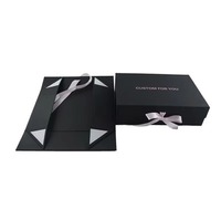 Emballage de boîte de papier rigide de cadeau de demoiselle d'honneur de fermeture magnétique de luxe noire pliable d'impression personnalisée pour vêtement de sac à main