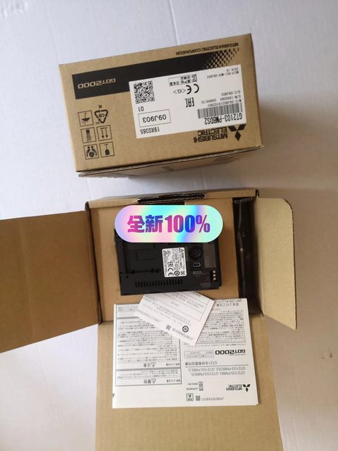 New unopened Mitsubishi touch screen GT2104-PMBDS