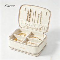 Boîte à bijoux haut de gamme Cossni, étui à bijoux portable avec fermeture éclair pour colliers et bagues, cuir PU de qualité supérieure, fait main et personnalisable