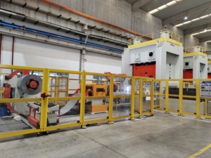 Ô tô tấm kim loại dập và hình thành cho ăn dòng thủy lực Báo Chí cuộn dây dập dây chuyền sản xuất - Product Image 4