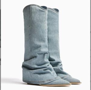Bottes hautes Western à talon compensé et bout pointu en jean <span class=keywords><strong>pour</strong></span> femme, nouvelle conception personnalisée Xinzirain, <span class=keywords><strong>pour</strong></span> mollets larges - Product Image 1