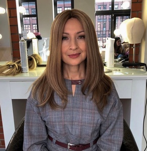Parrucca con Taglio a Strati Colore Balayage Marrone Medio, 100% <span class=keywords><strong>Capelli</strong></span> Vergini Slavici, Nodi Singoli, Top in Pizzo HD, Fodera in Seta, Taglie Piccole e Grandi - Product Image 6