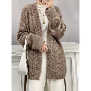 Cárdigan de lana 100 grueso de siete agujas personalizado para <span class=keywords><strong>mujer</strong></span>, chaqueta de suéter de Cachemira de estilo suelto y perezoso sin botones de longitud media - Product Image 6