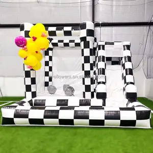 Racer casa combo do salto castelo bouncy branco quadriculado branco preto com corrediça