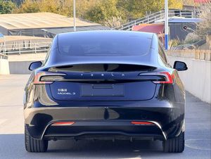 Tesla Model 3 2025 de Lujo, Vehículo de Nueva Energía, Sedán de 4 Puertas y 5 Plazas, Tracción en las Cuatro Ruedas, Caja de Cambios Automática, Motor EV, Edición Highland, >700 km de Autonomía - Product Image 3