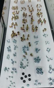 Bộ Chuyển Đổi Đai Ốc Đinh Tán Đầu Phẳng Bằng Tay M3 M4 M5 M10 Mạ Kẽm Vàng Trực Tiếp Từ Nhà Máy - Product Image 5