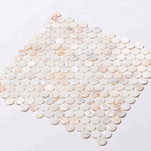 Mosaico de Conchas Naturales Redondas de Alta Gama para Decoración de Paredes - Product Image 2