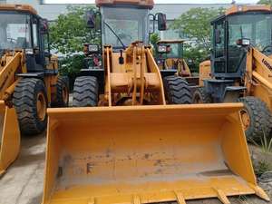 รถตักขนาด4ล้อลากใช้งาน LG833สภาพการทำงานที่ดีรถตักตีนตะขาบ LG833B ยาว - Product Image 5