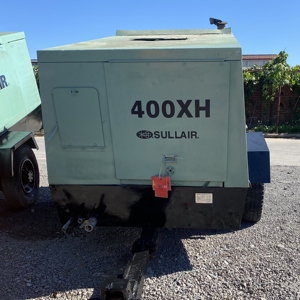Sullair Dpq400rh Luchtcompressor Cummins Dieselmotor Draagbare Schroefluchtcompressor Voor Waterputboorinstallatie - Product Image 1