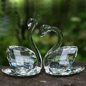 Romantic Birthday Wedding Favors Love Valentine's Day Gift K9 Crystal Animal Swan Glass Craft