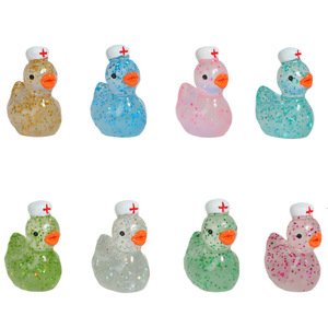 Lanshuo - Miniatura 3D de Resina de Pato con Gorro de Enfermera Brillante para Manualidades, Joyería, Adornos y Accesorios para Niños de 8 a 13 Años - Product Image 5