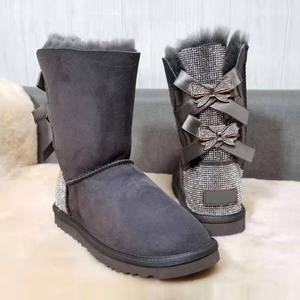 Bottes de neige en fourrure chaude de luxe de haute qualité pour femmes-Bottes d'hiver en gros d'usine avec nœuds pour femmes - Product Image 5