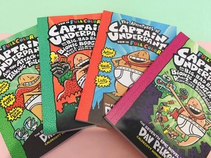 Nuevo Juego de 14 Libros de Historietas de Papel Suave a Todo Color de Captain Underpants, Historietas Ilustradas de <span class=keywords><strong>Dav</strong></span> Pilkey para Niños - Product Image 5
