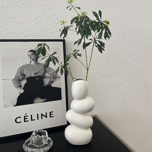Vase en céramique en forme de galet, blanc, style nordique, décoration d'intérieur, arrangement floral, décoration d'entrée - Product Image 3